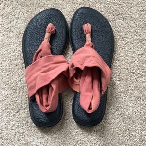 Sanuk sandals